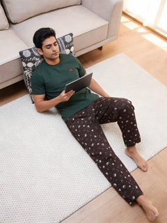 Boxy Crew Men's Night Suit Set - Green T-Shirt & Brown Printed Lounge Pyjama, 100% Cotton Sleepwear, No-Mark Elastic, Invisible Zip Pocket, Drawcord, Dual Pockets, Relaxed Fit, – product image 2